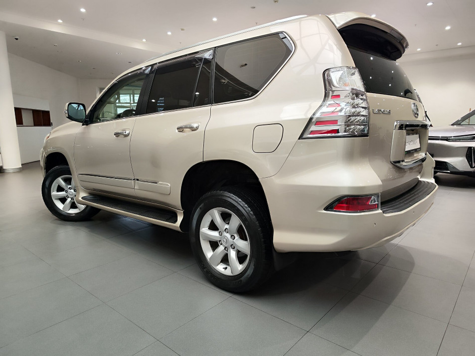 Автомобиль с пробегом Lexus GX в городе Москва ДЦ - PANGO Центр БалтАвтоТрейд - М