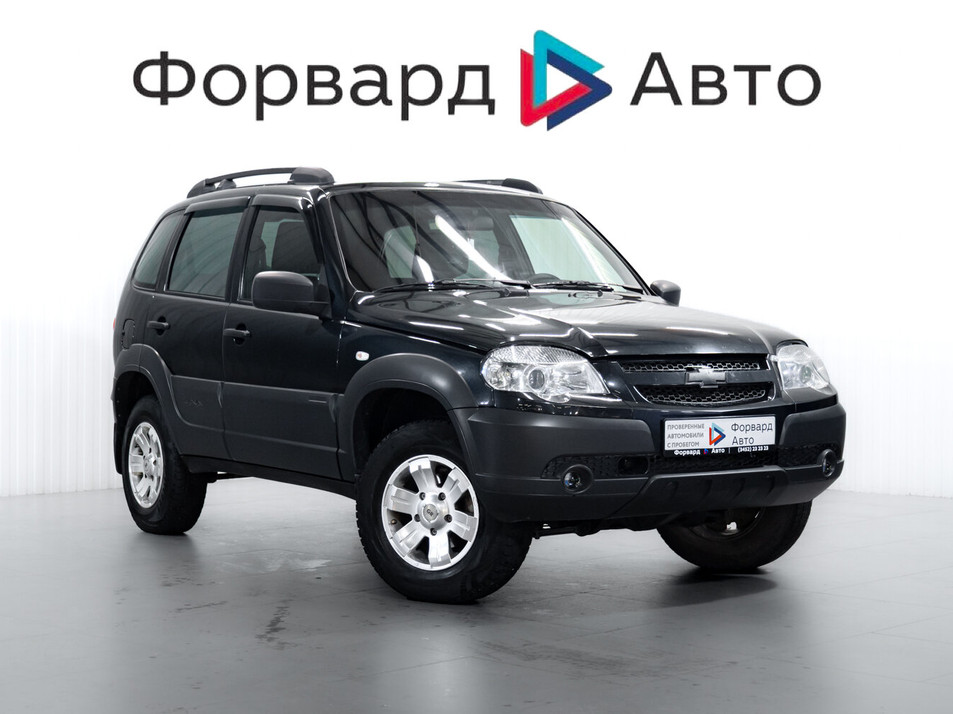Автомобиль с пробегом Chevrolet Niva в городе Тюмень ДЦ - PANGO Центр Авторитейл Диамант