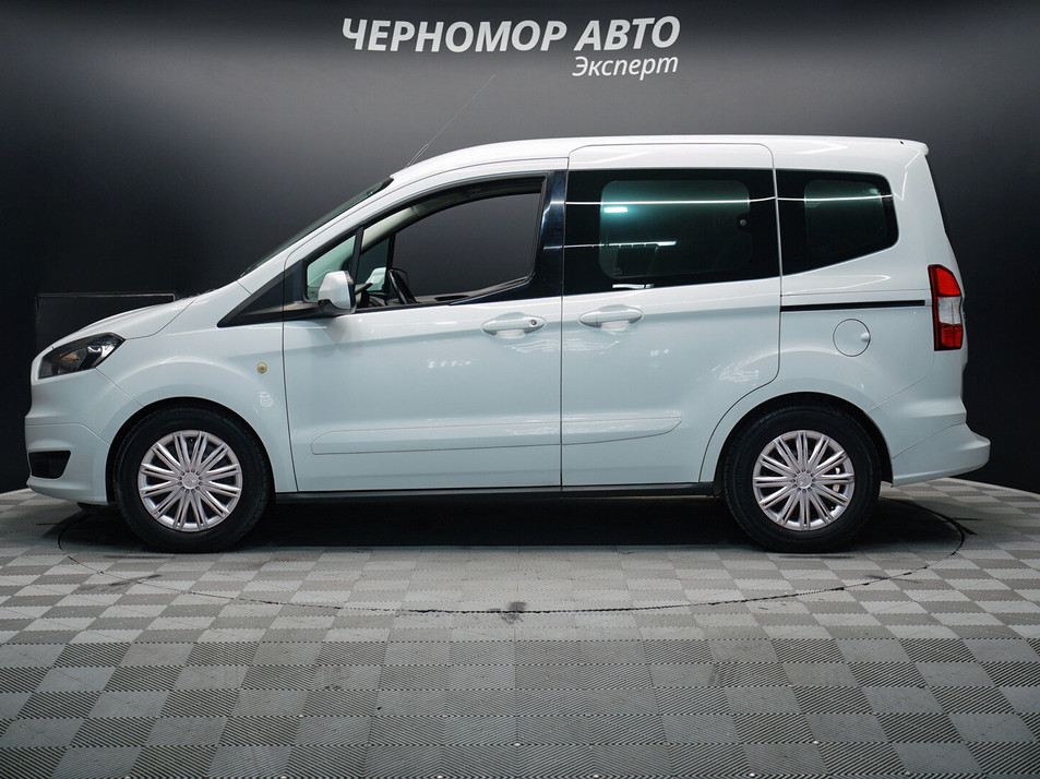 Автомобиль с пробегом FORD Tourneo Courier в городе Симферополь ДЦ - Черномор