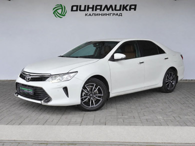 Автомобиль с пробегом Toyota Camry 2017 в Калининград