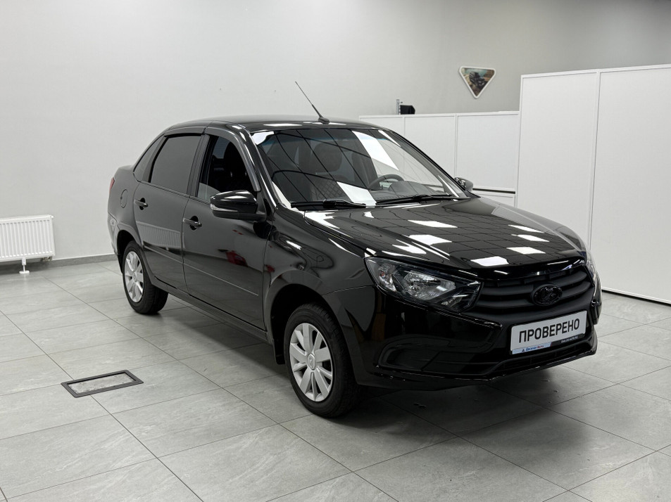 Автомобиль с пробегом LADA Granta в городе Казань ДЦ - Диалог Авто Камалеева