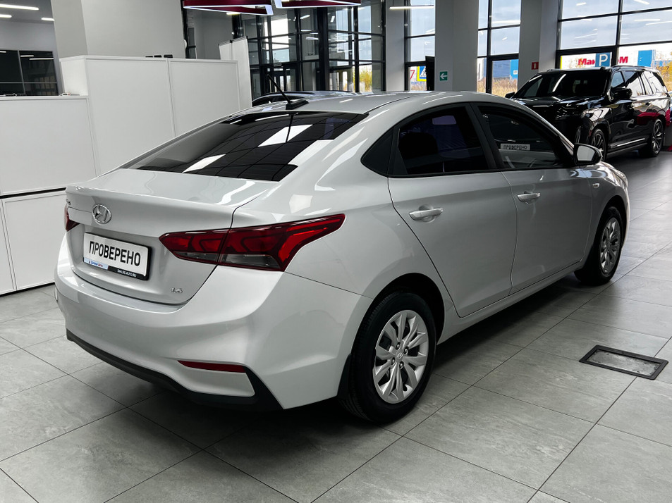 Автомобиль с пробегом Hyundai Solaris в городе Казань ДЦ - Диалог Авто Камалеева