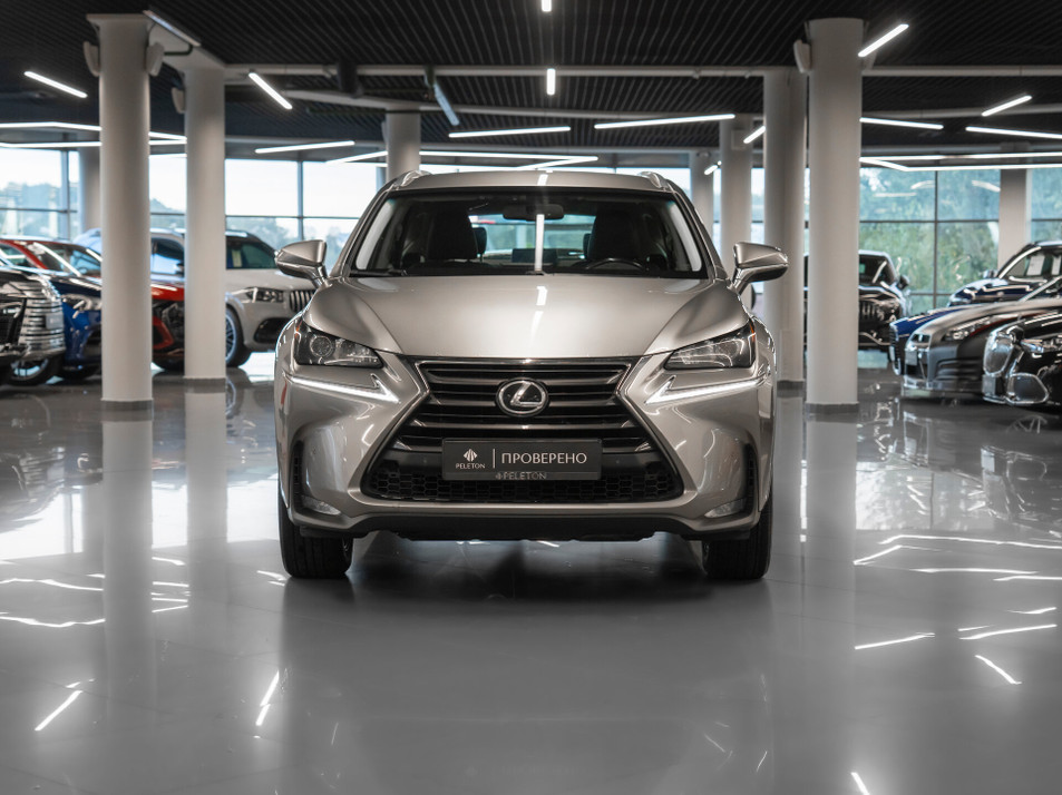 Автомобиль с пробегом Lexus NX в городе Москва ДЦ - PANGO Центр PELETON