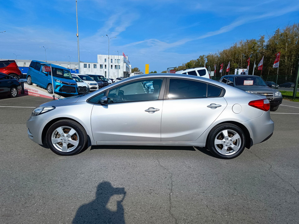 Автомобиль с пробегом Kia Cerato в городе Тюмень ДЦ - PANGO Центр Автоград