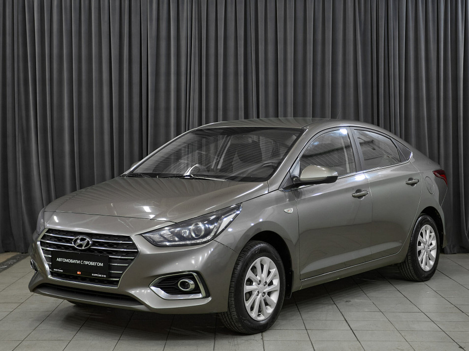 Автомобиль с пробегом Hyundai Solaris в городе Москва ДЦ - PANGO Центр КМ/Ч
