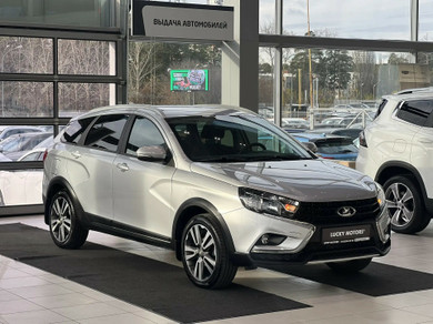 Автомобиль с пробегом LADA Vesta в городе Екатеринбург ДЦ - Lucky Motors на Эскадронной