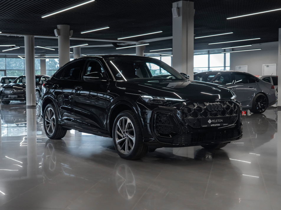 Автомобиль с пробегом Audi Q5 Sportback в городе Москва ДЦ - PANGO Центр PELETON