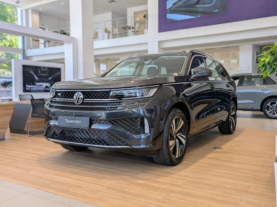 Автомобиль с пробегом Volkswagen Tavendor в городе Нижний Новгород ДЦ - Луидор-Авто