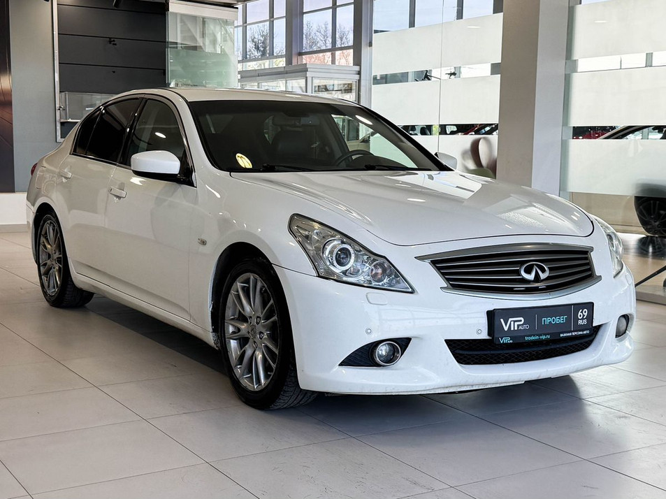 Автомобиль с пробегом Infiniti Q70 в городе Тверь ДЦ - Важная Персона - Авто г. Тверь