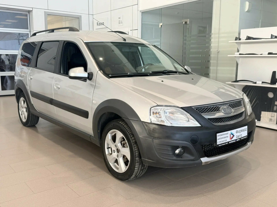 Автомобиль с пробегом LADA Largus в городе Пермь ДЦ - PANGO Центр на Героев Хасана