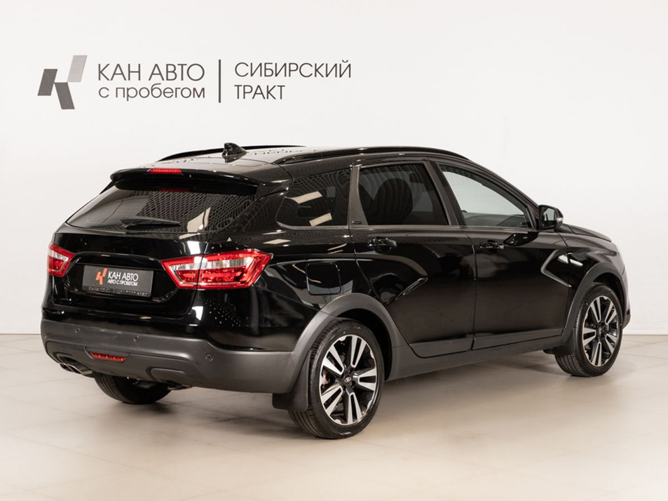Автомобиль с пробегом LADA Vesta в городе Казань ДЦ - КАЭ Сибирский тракт