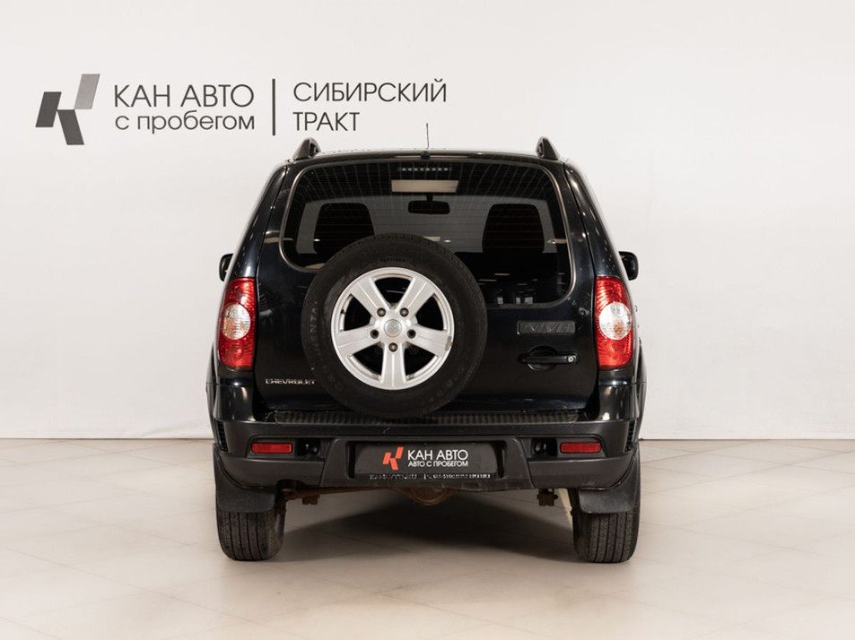 Автомобиль с пробегом Chevrolet Niva в городе Казань ДЦ - КАЭ Сибирский тракт