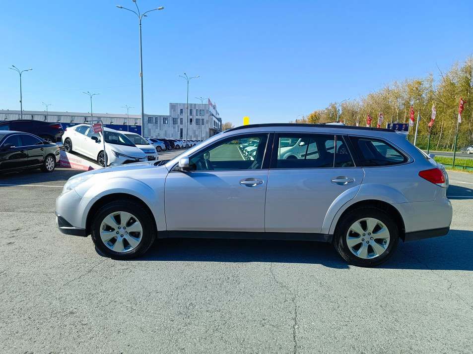Автомобиль с пробегом Subaru Outback в городе Тюмень ДЦ - PANGO Центр Автоград