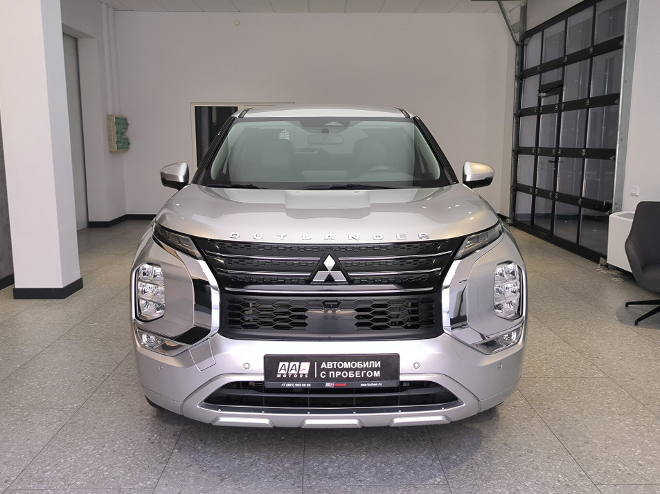 Автомобиль с пробегом Mitsubishi Outlander в городе Краснодар ДЦ - ААА Моторс Краснодар