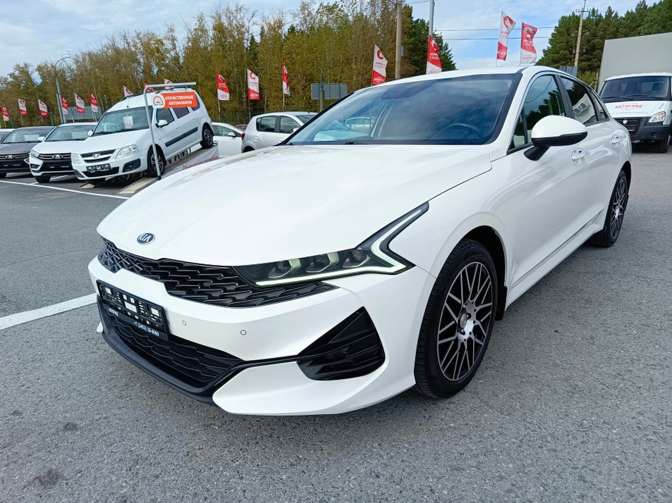 Автомобиль с пробегом Kia K5 в городе Тюмень ДЦ - PANGO Центр Автоград