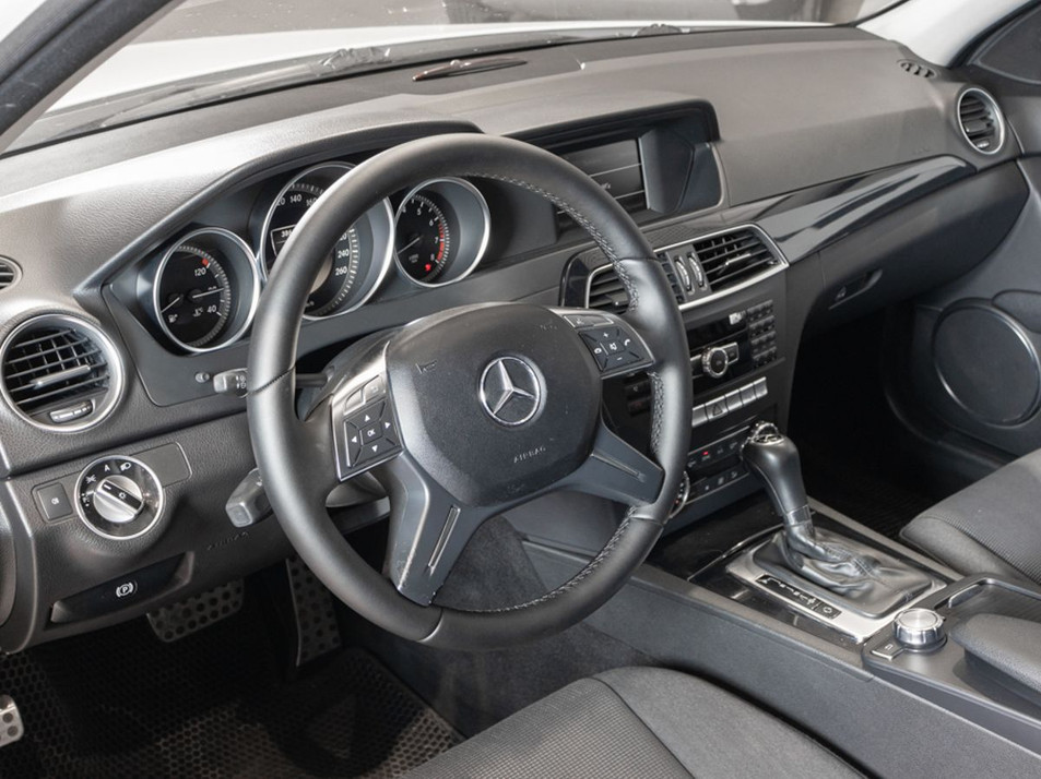 Автомобиль с пробегом Mercedes‑Benz C-Класс в городе Казань ДЦ - КАЭ Сибирский тракт