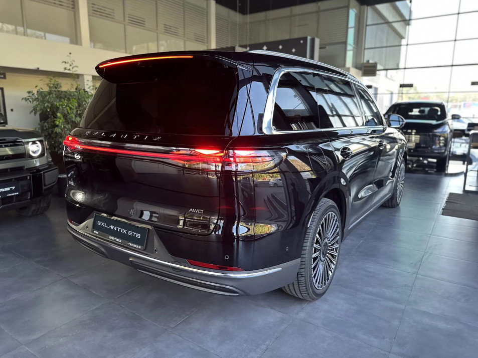 Новый автомобиль ESTEO EXLANTIX ET8 Top в городе Ростов-на-Дону ДЦ - ESTEO Артекс NEW