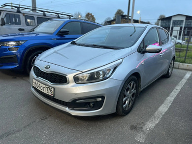 Автомобиль с пробегом Kia Ceed в городе Санкт-Петербург ДЦ - Форсаж Выборгское шоссе
