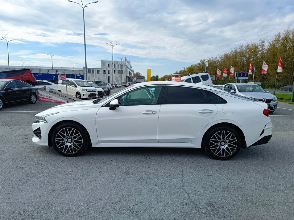 Автомобиль с пробегом Kia K5 в городе Тюмень ДЦ - PANGO Центр Автоград