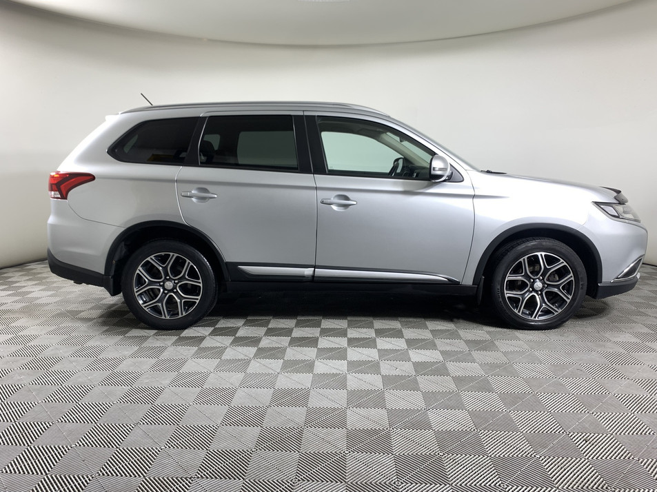 Автомобиль с пробегом Mitsubishi Outlander в городе Одинцово ДЦ - ТЦ Кунцево