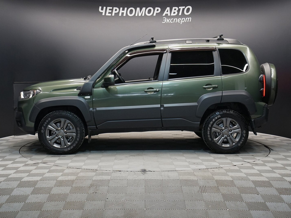 Автомобиль с пробегом LADA Niva в городе Симферополь ДЦ - Черномор