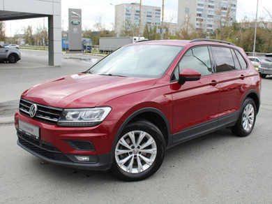 Автомобиль с пробегом Volkswagen Tiguan в городе Екатеринбург ДЦ - Автоплюс Краснолесье Ягуар, Ленд Ровер, Вольво