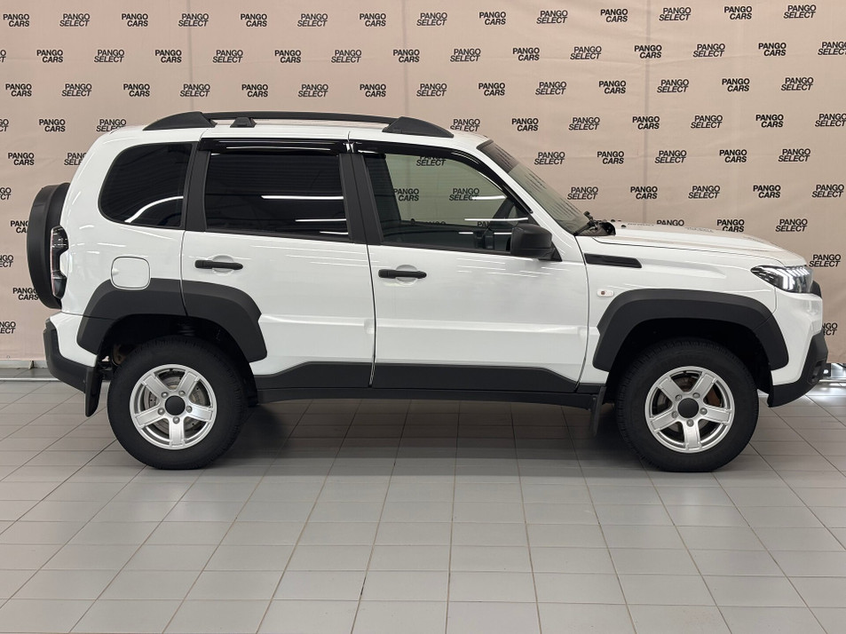 Автомобиль с пробегом LADA Niva Travel в городе Оренбург ДЦ - PANGO Центр Евразия