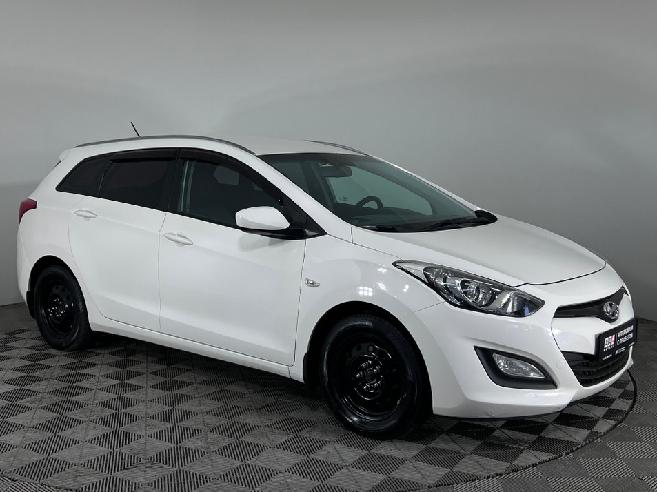Автомобиль с пробегом Hyundai i30 в городе Ростов-на-Дону ДЦ - PANGO Центр Театральный