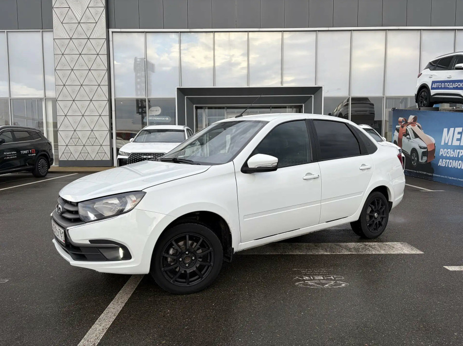 Автомобиль с пробегом LADA Granta в городе Краснодар ДЦ - PANGO Центр РВ Сервис