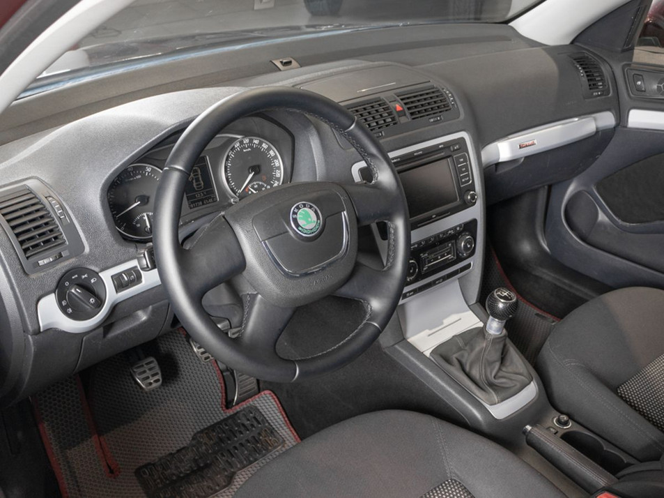 Автомобиль с пробегом SKODA Octavia в городе Казань ДЦ - КАЭ Сибирский тракт