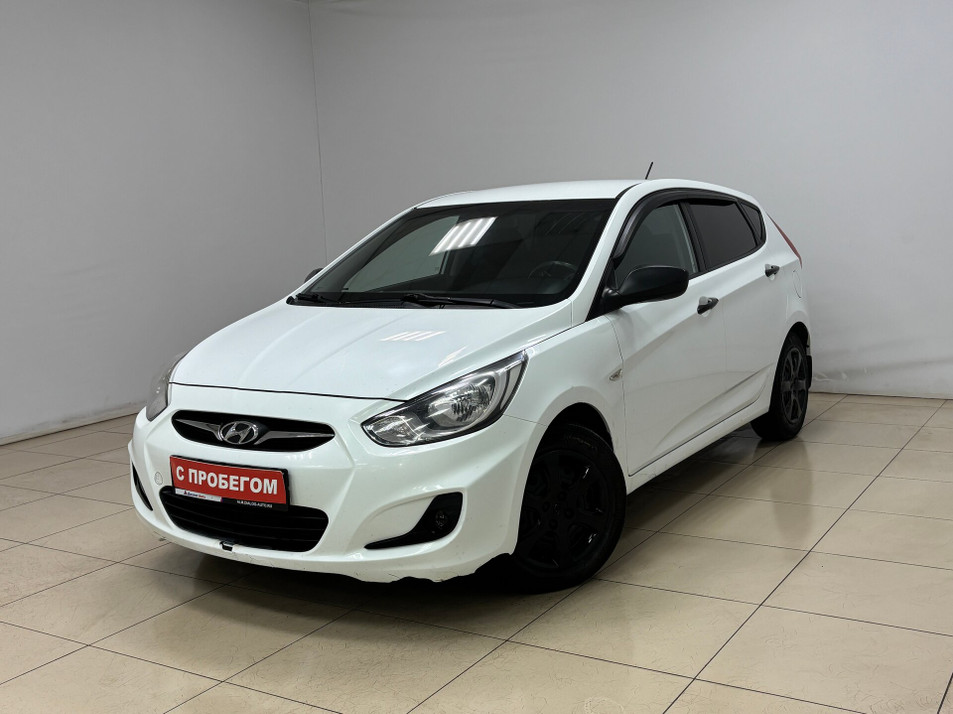 Автомобиль с пробегом Hyundai Solaris в городе Альметьевск ДЦ - Диалог-Авто Эссен АСП Альметьевск