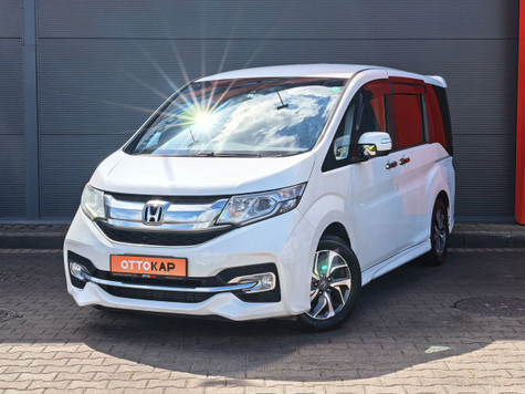Автомобиль с пробегом Honda Stepwgn в городе Калининград ДЦ - ОТТОКАР