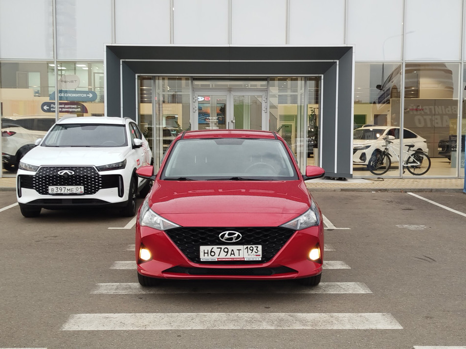 Автомобиль с пробегом Hyundai Solaris в городе Краснодар ДЦ - PANGO Центр РВ Сервис