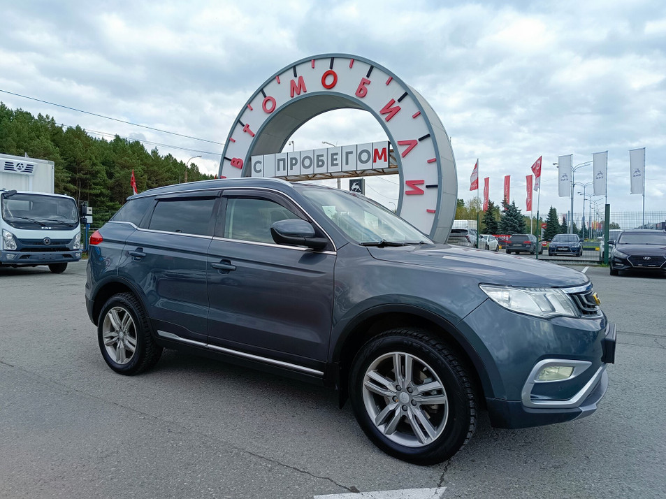 Автомобиль с пробегом Geely Atlas в городе Тюмень ДЦ - PANGO Центр Автоград