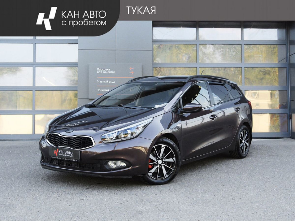 Автомобиль с пробегом Kia Ceed в городе Казань ДЦ - КАН АВТО Казань