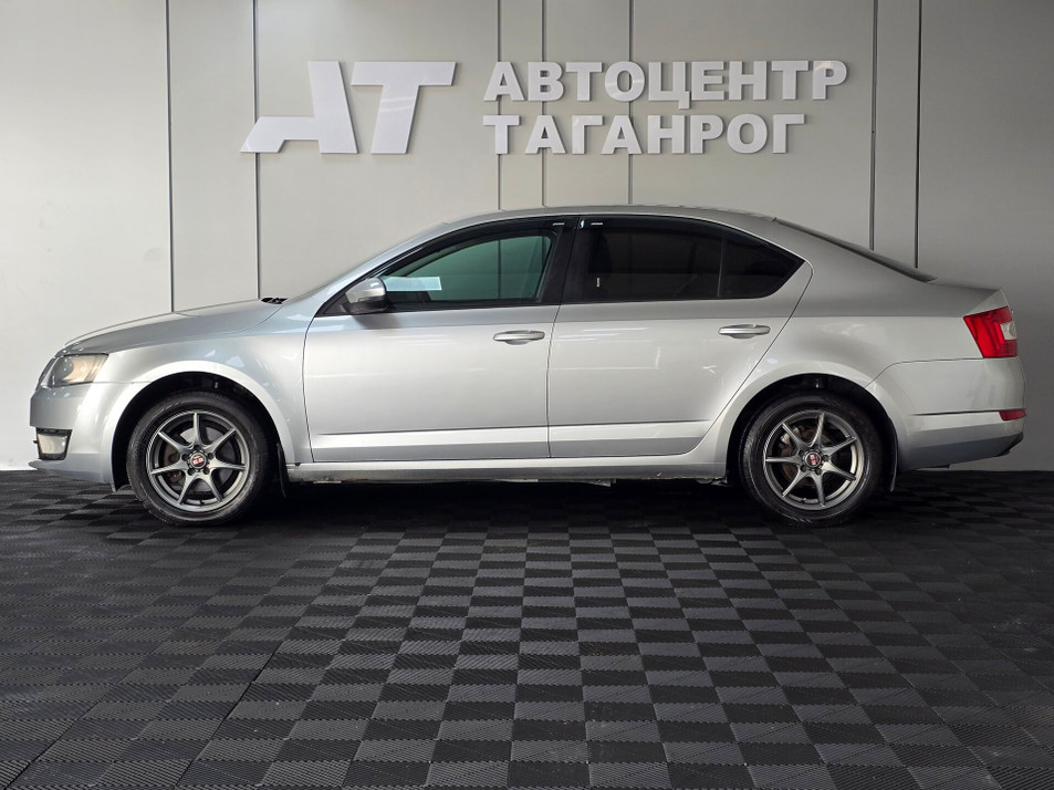Автомобиль с пробегом SKODA Octavia в городе Таганрог ДЦ - Автоцентр Таганрог на Марцевском