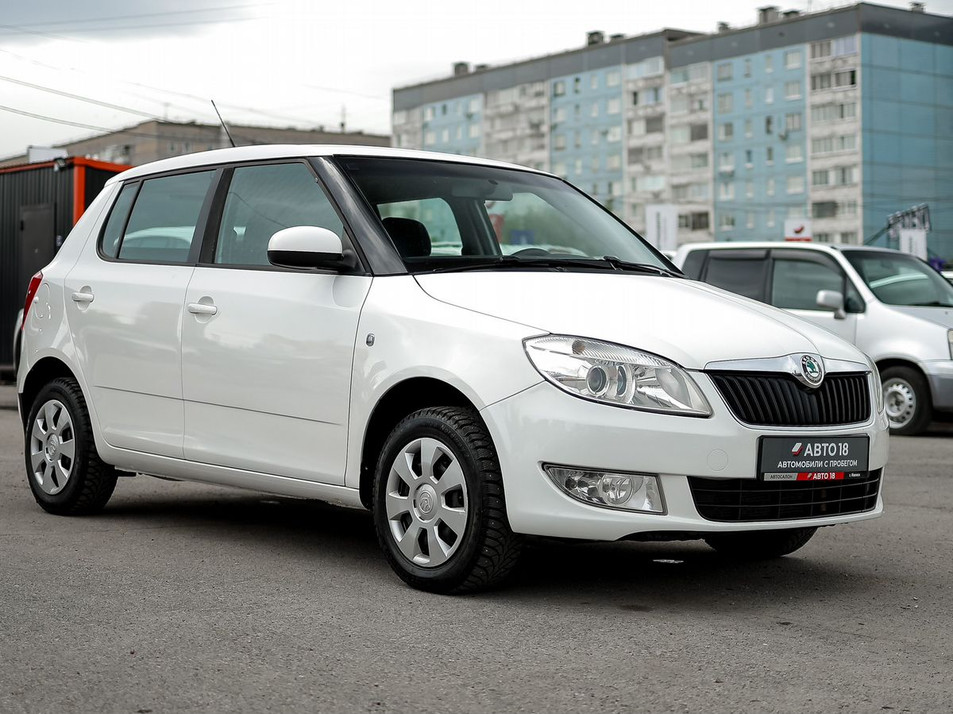 Автомобиль с пробегом SKODA Fabia в городе Ижевск ДЦ - Автосалон АВТО 18 Ленина 178Б