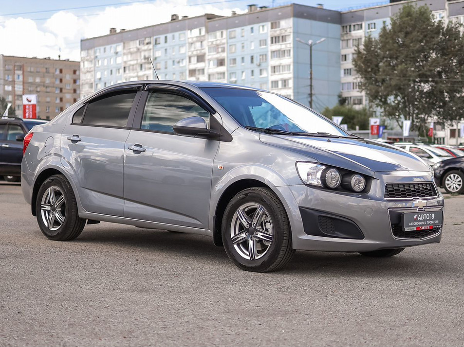 Автомобиль с пробегом Chevrolet Aveo в городе Ижевск ДЦ - Автосалон АВТО 18 Ленина 178Б