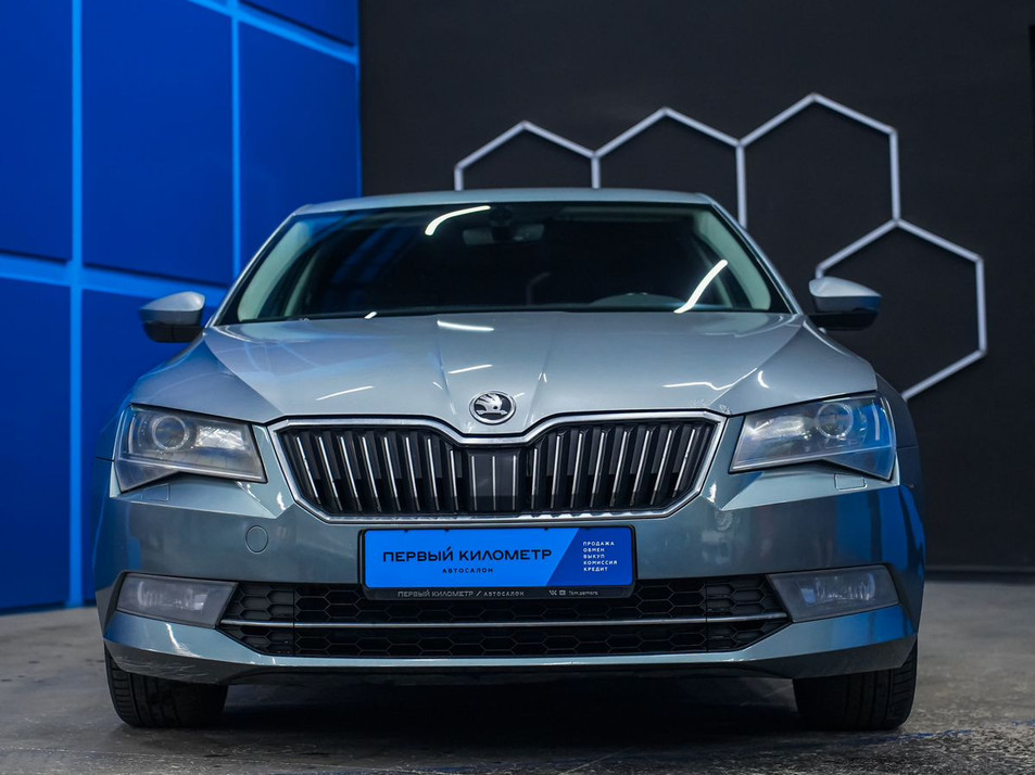 Автомобиль с пробегом SKODA Superb в городе Самара ДЦ - Первый километр Самара