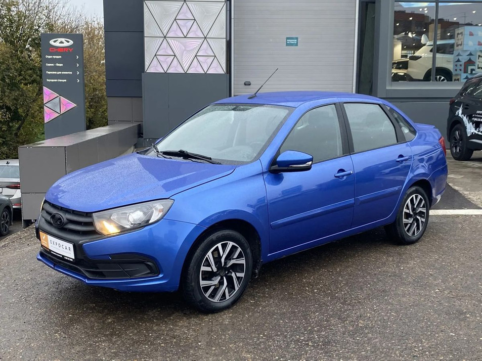 Автомобиль с пробегом LADA Granta в городе Казань ДЦ - EXPOCAR КАЗАНЬ