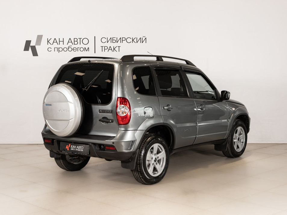 Автомобиль с пробегом Chevrolet Niva в городе Казань ДЦ - КАЭ Сибирский тракт