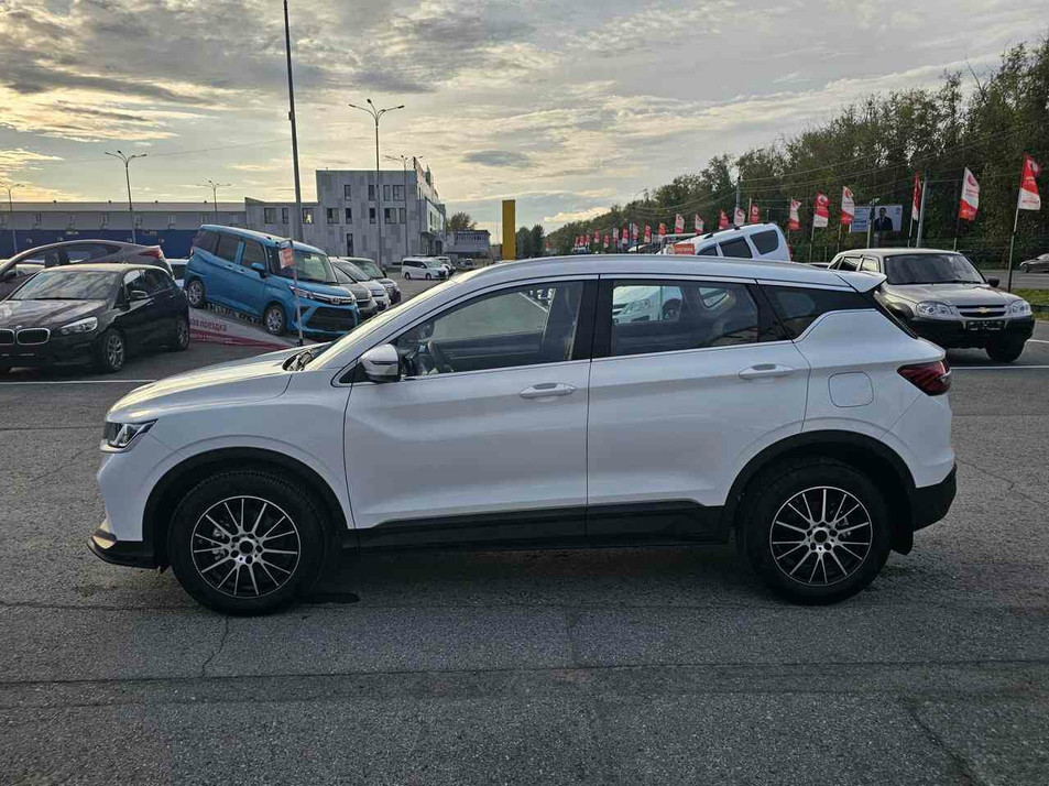 Автомобиль с пробегом Belgee X50 в городе Тюмень ДЦ - PANGO Центр Автоград