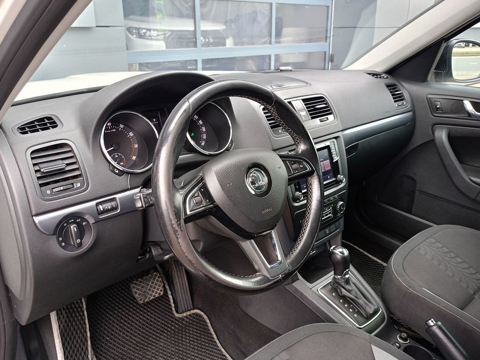 Автомобиль с пробегом SKODA Yeti в городе Казань ДЦ - КАН АВТО Казань