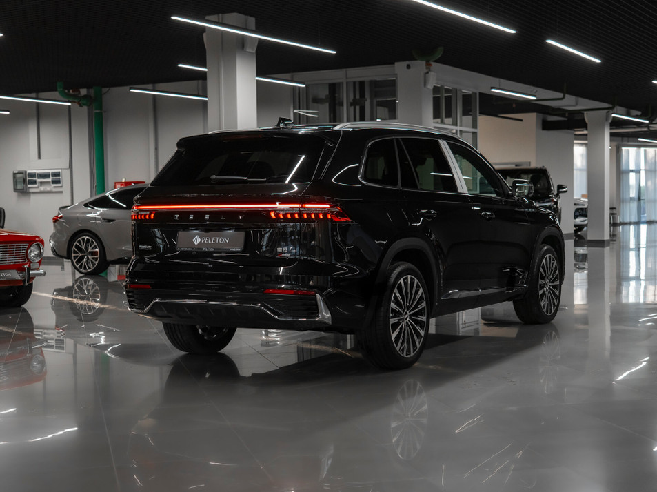 Автомобиль с пробегом Geely Monjaro в городе Москва ДЦ - ОПНА пробег