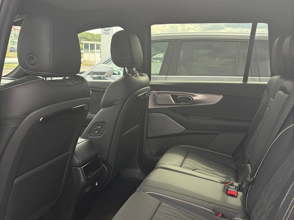 Новый автомобиль GAC GS8 GX Premium в городе Курск ДЦ - GAC Корс Курск