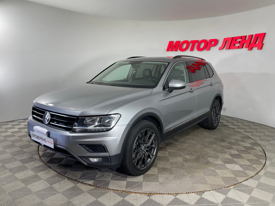 Автомобиль с пробегом Volkswagen Tiguan в городе Воронеж ДЦ - Carilla Изыскателей