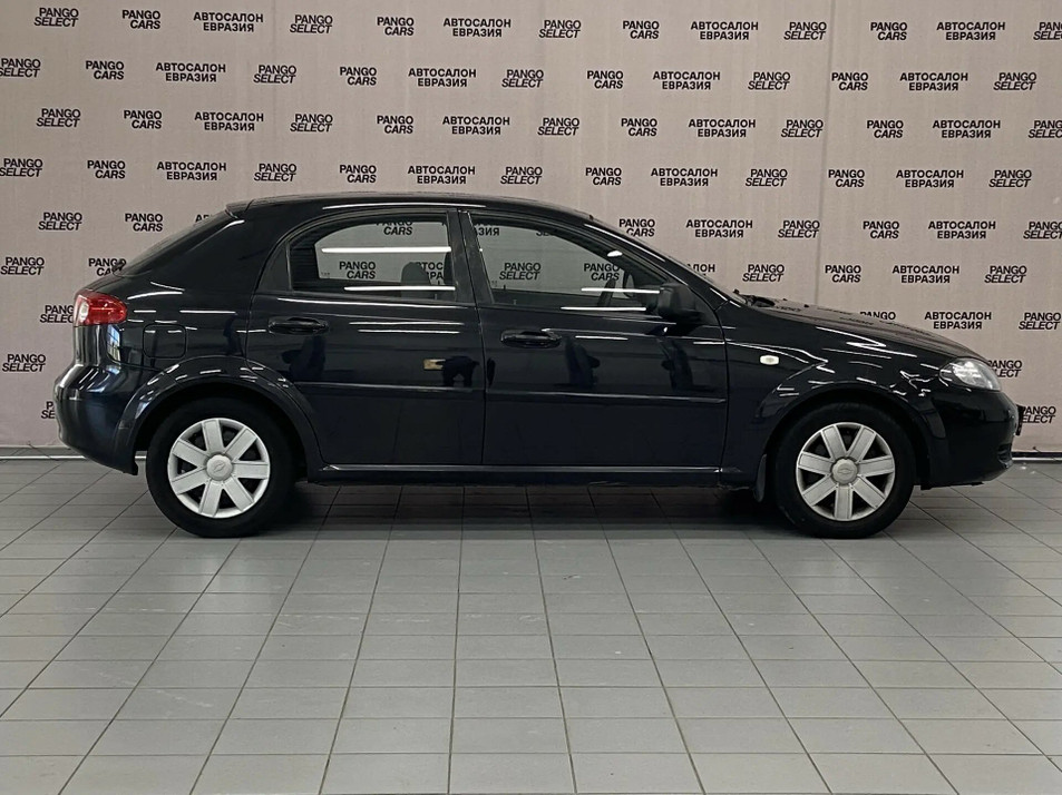 Автомобиль с пробегом Chevrolet Lacetti в городе Оренбург ДЦ - PANGO Центр Евразия