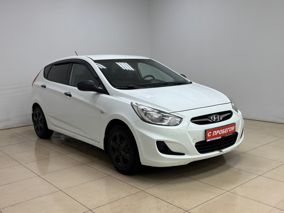 Автомобиль с пробегом Hyundai Solaris в городе Альметьевск ДЦ - Диалог-Авто Эссен АСП Альметьевск