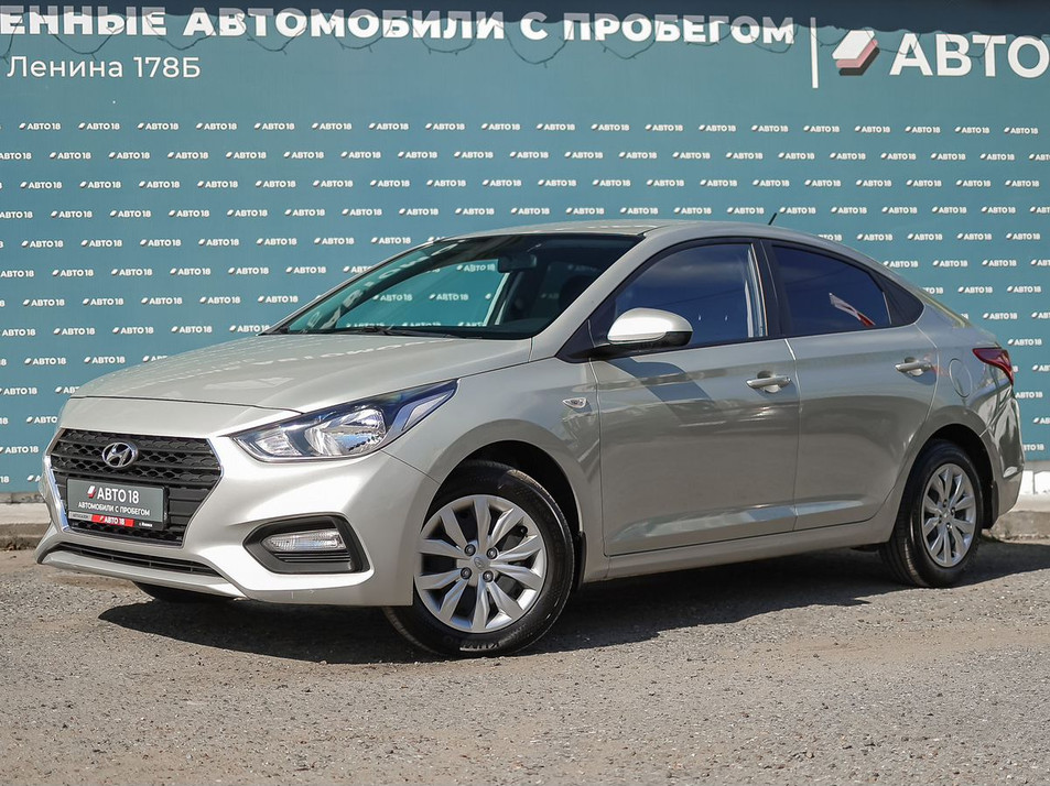 Автомобиль с пробегом Hyundai Solaris в городе Ижевск ДЦ - Автосалон АВТО 18 Ленина 178Б