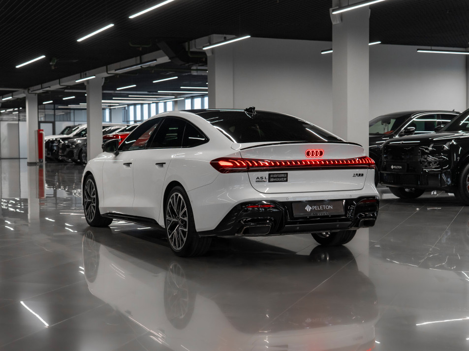 Автомобиль с пробегом Audi A5 в городе Москва ДЦ - PANGO&nbsp;Центр PELETON